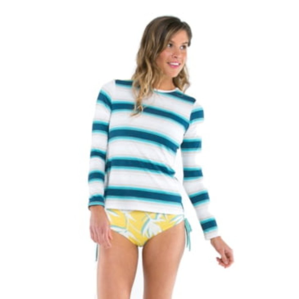 Carve Designs Tulip-Back Rashguard - Picture 4 of 5